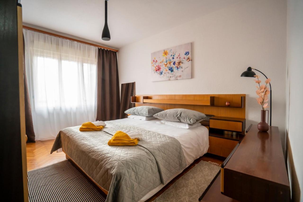Apartment Soul Knin Eksteriør billede