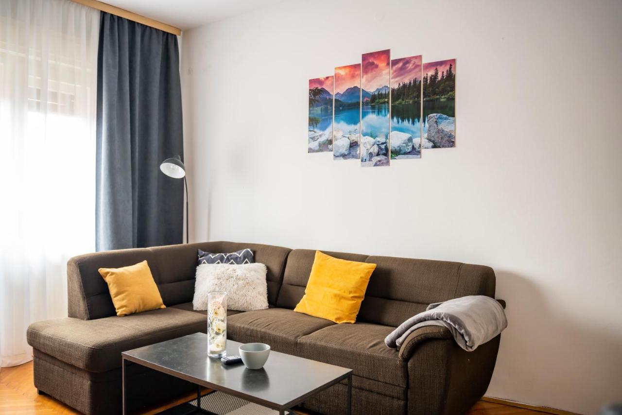 Apartment Soul Knin Eksteriør billede