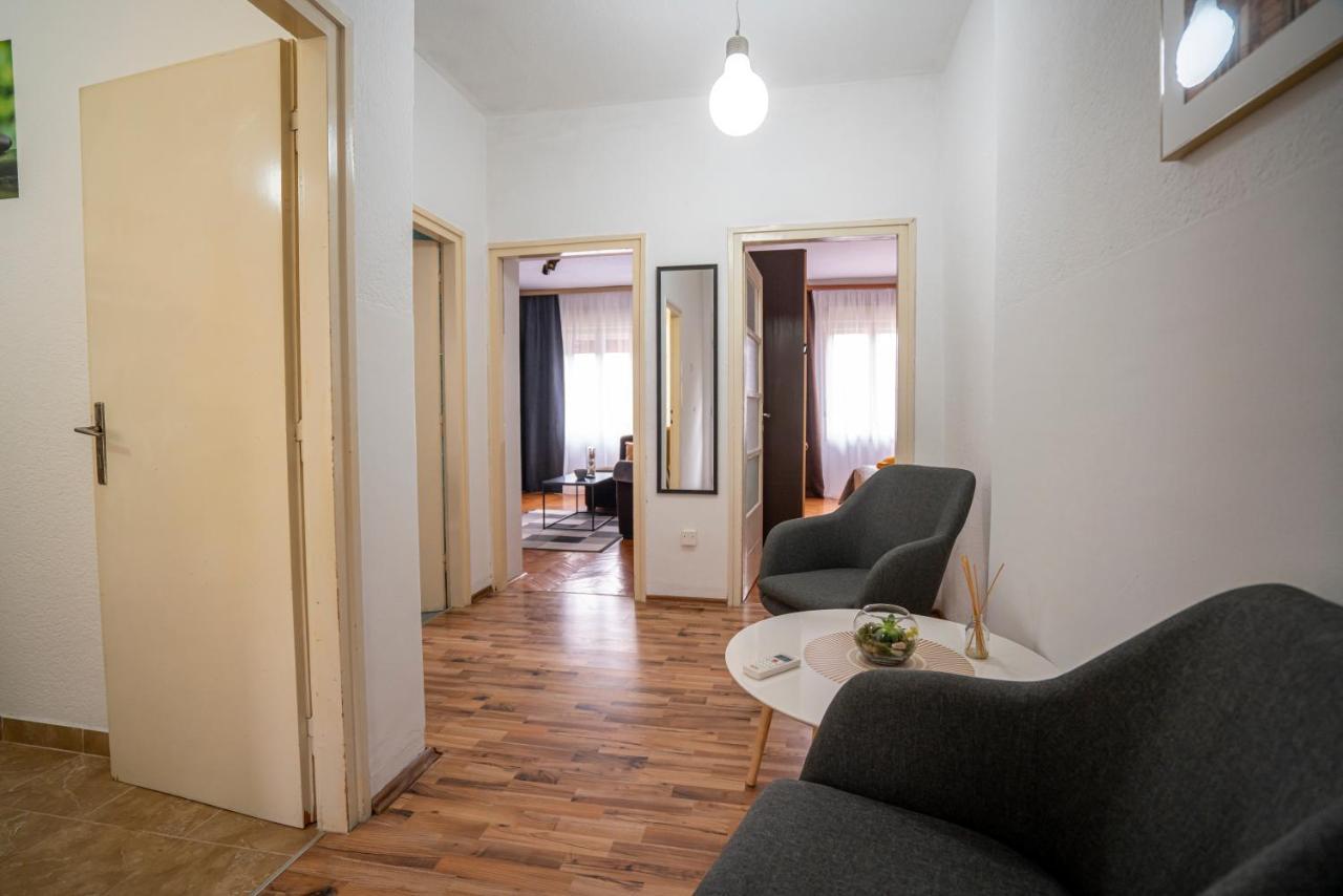 Apartment Soul Knin Eksteriør billede